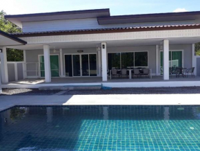 Kongsai Pool Villa